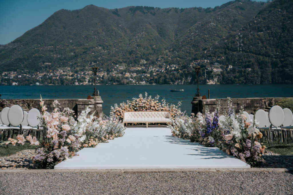 Koosha set up in front of Lake Como 